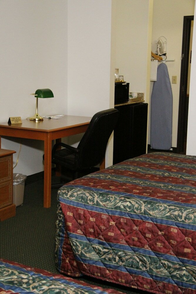 Фото Horizon Inn and Suites