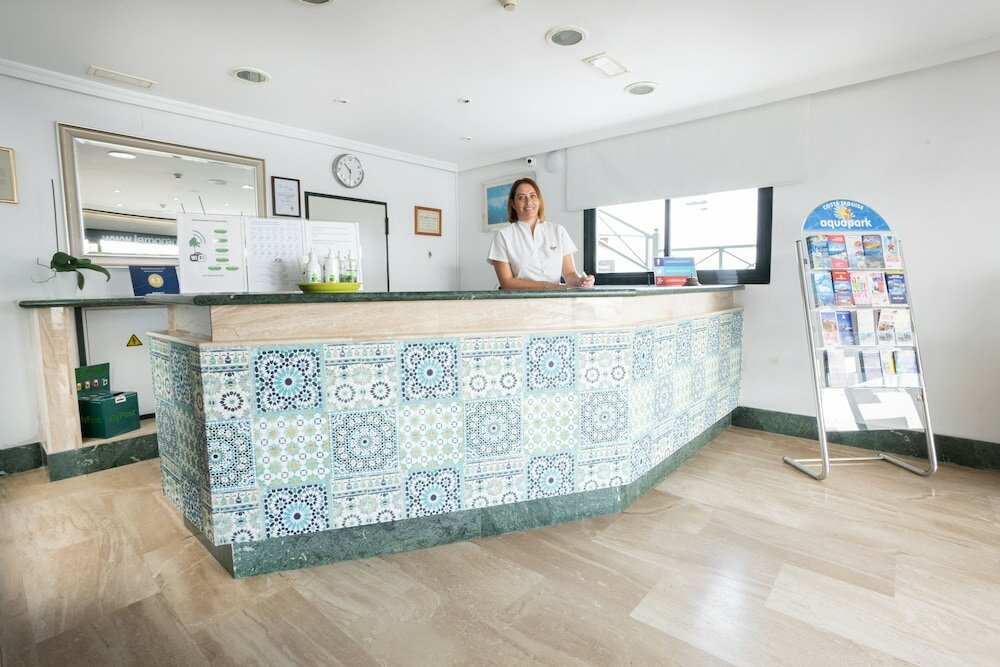 Фото Apartamentos La Moraña