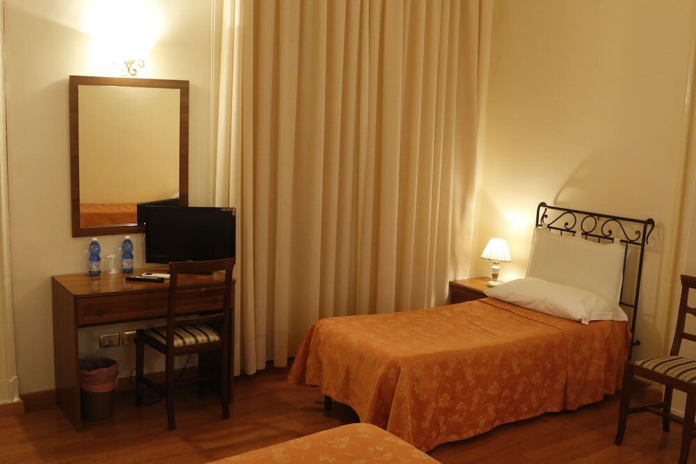 Фото Hotel San Michele Inn