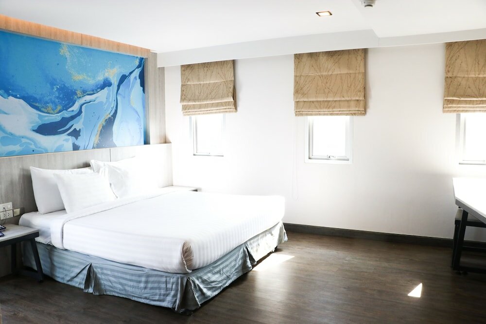 Фото The Mini R Ratchada Hotel