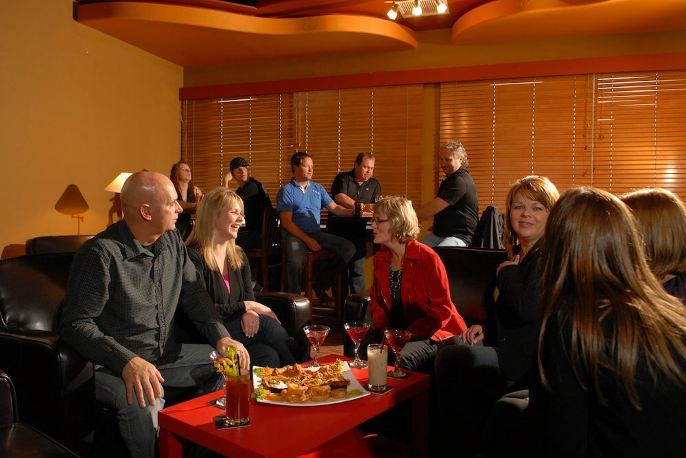 Фото Travelodge by Wyndham Regina