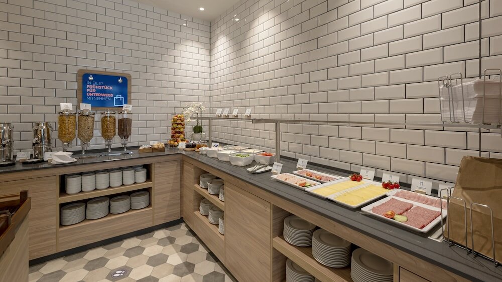 Фото Holiday Inn Express Offenbach, an Ihg Hotel