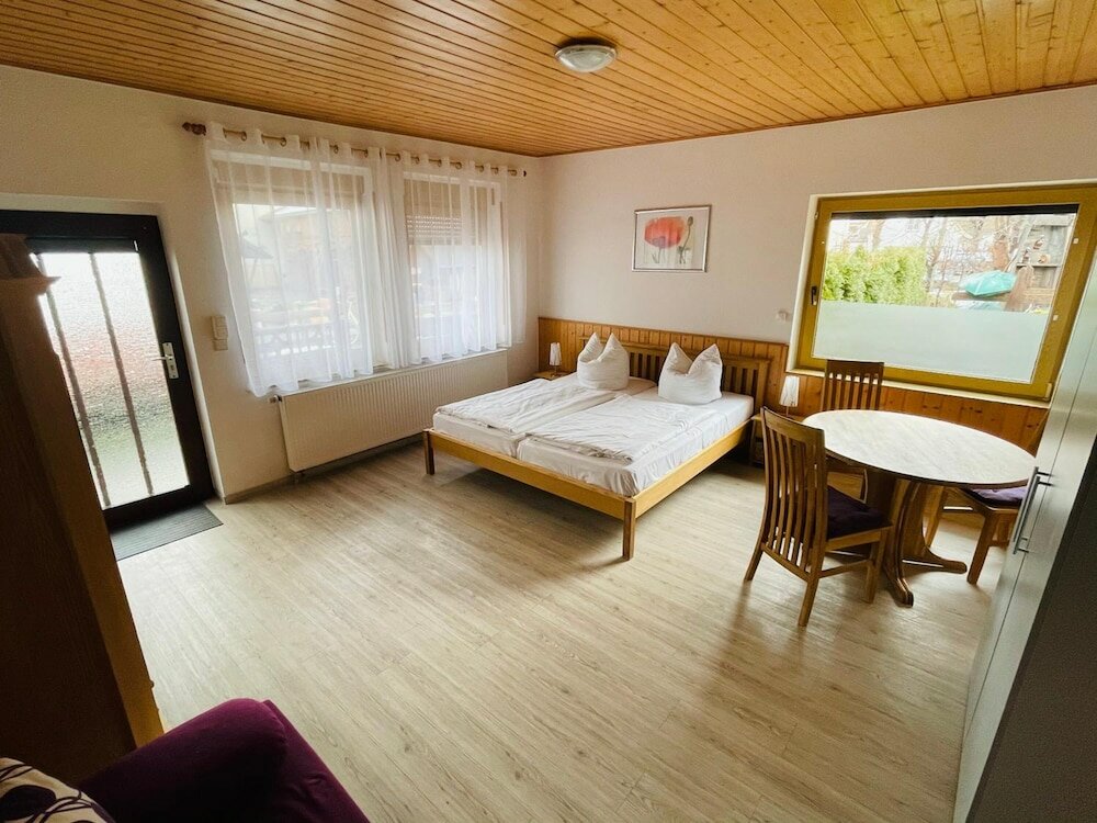 Фото Brauhaus und Pension Babben