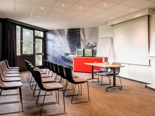Гостиница Ibis Chalons EN Champagne в Шалон-ан-Шампани