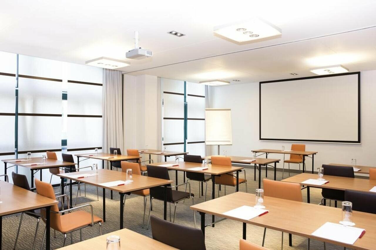 Фото Ibis Lausanne Crissier