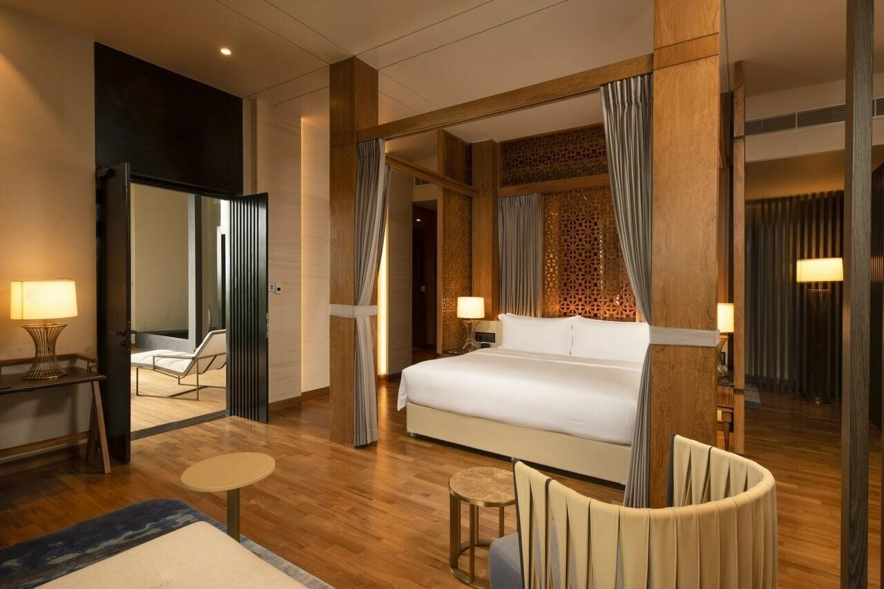 Фото DoubleTree by Hilton Weerawila Rajawarna Resort