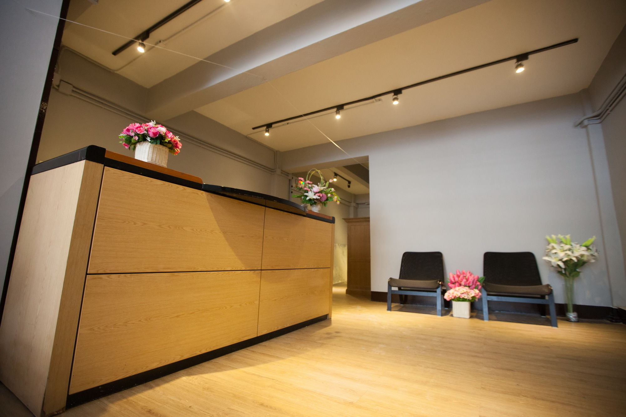 Фото The Mix Bangkok - Silom