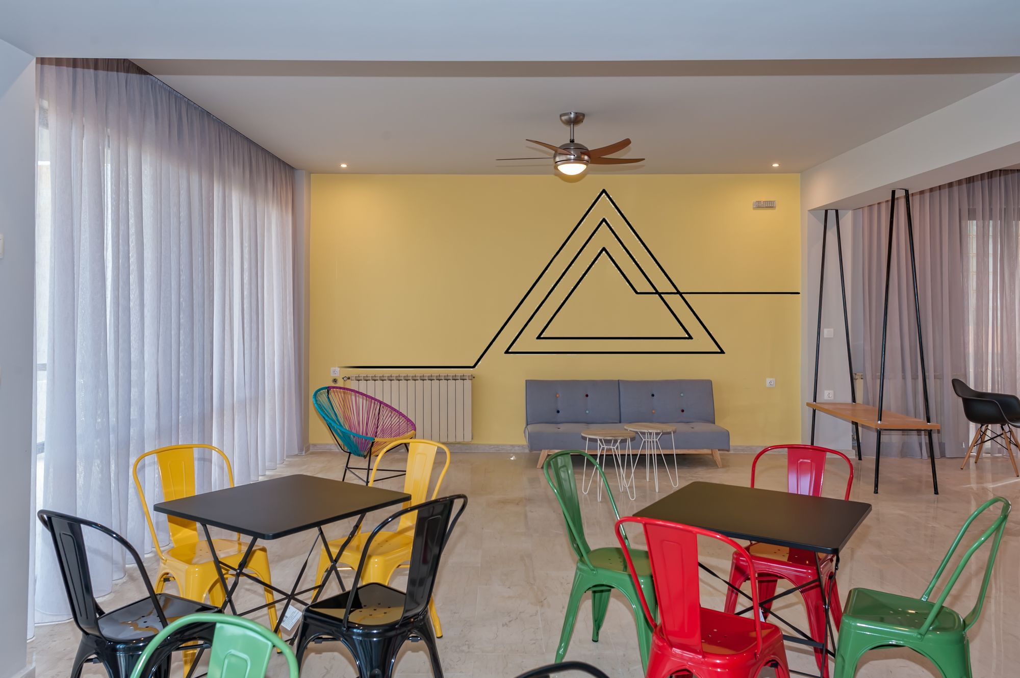 Фото The Bongos - Socially Conscious Rooms, Part of the room rate goes to charity