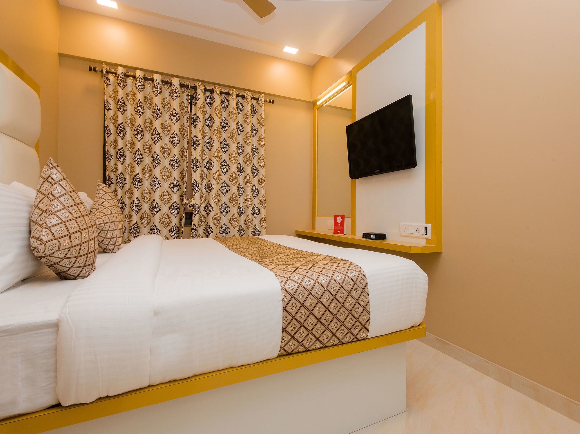 Фото Oyo 11720 Gold Coast Inn