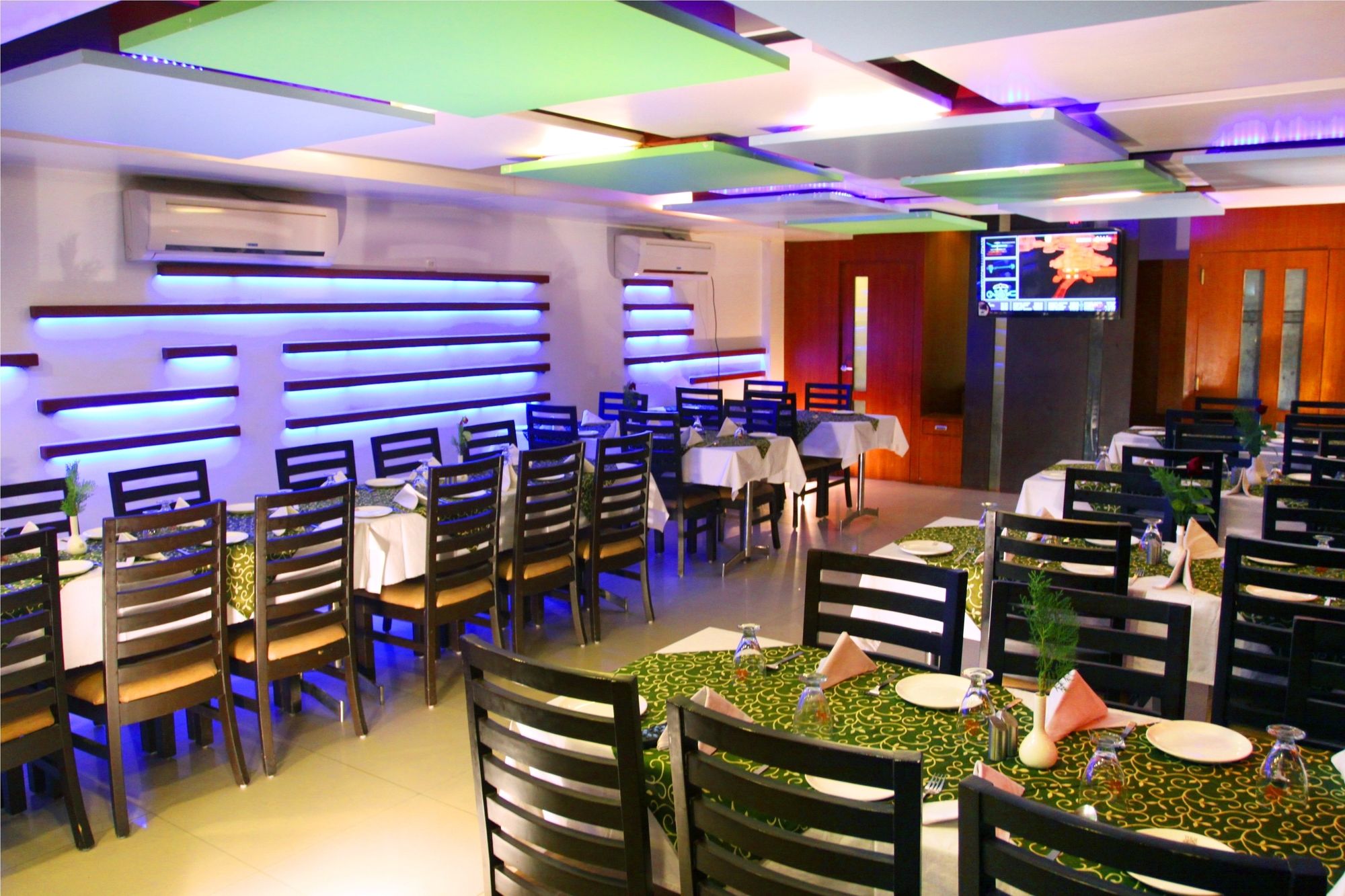 Фото Hotel Tulsi Exotic