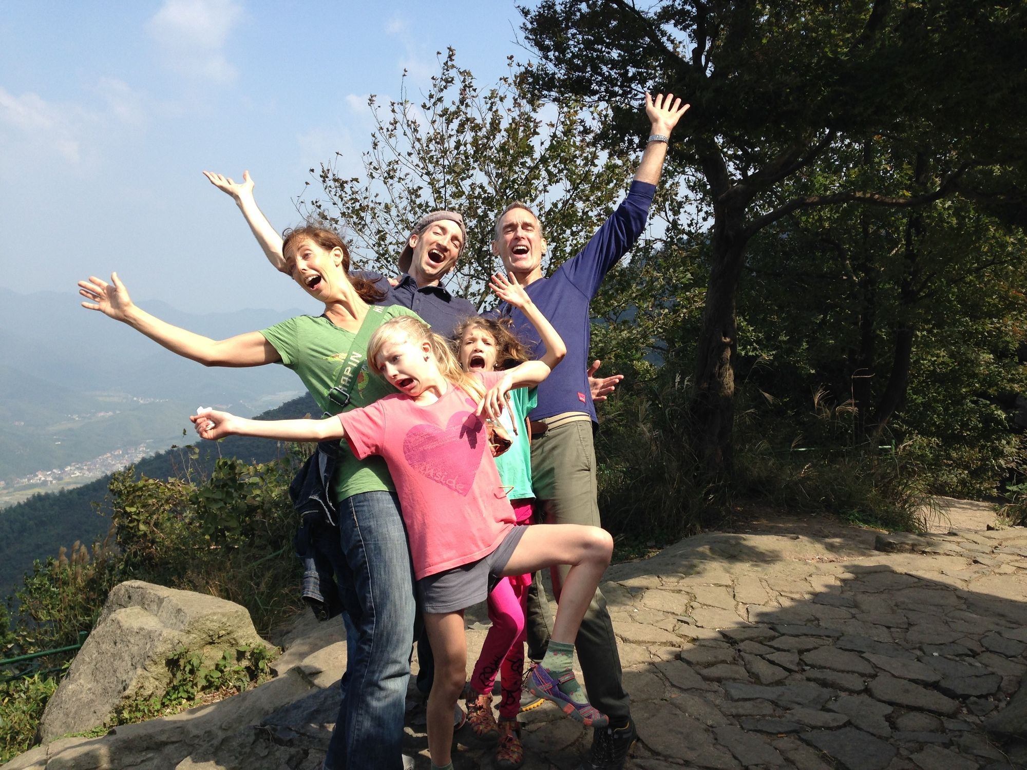 Фото Moganshan Solvang Village Boutique Hotel