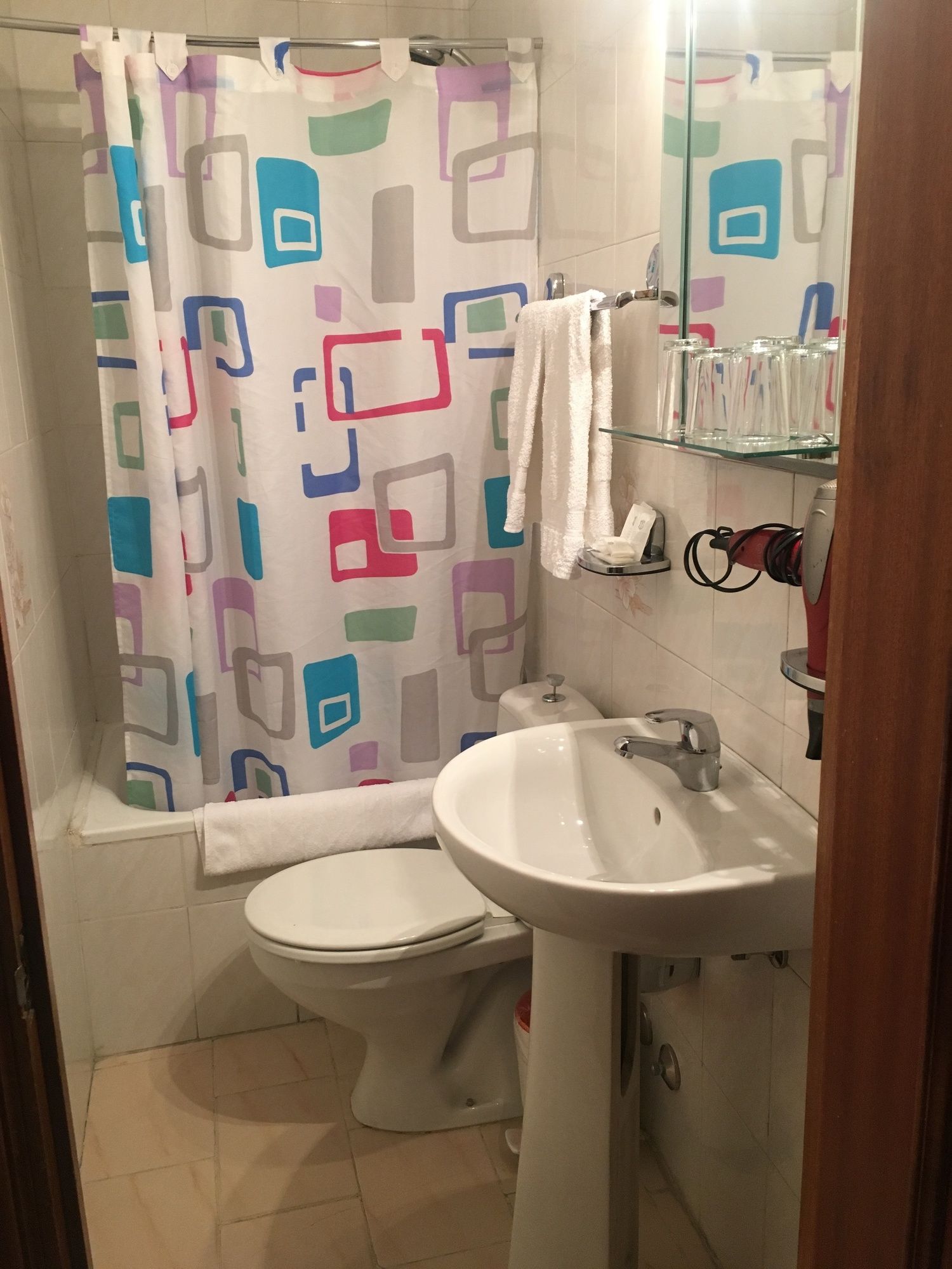 Фото Hostal Rias Bajas