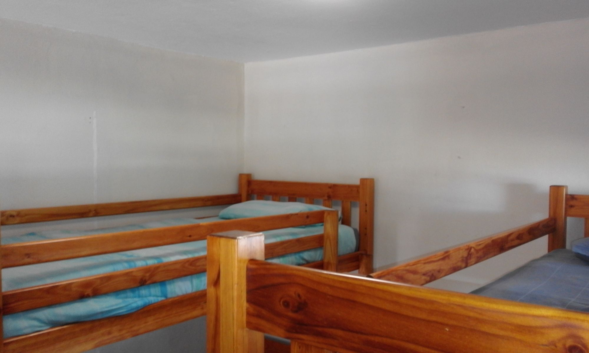 Фото Amakaya Backpackers & Apartments