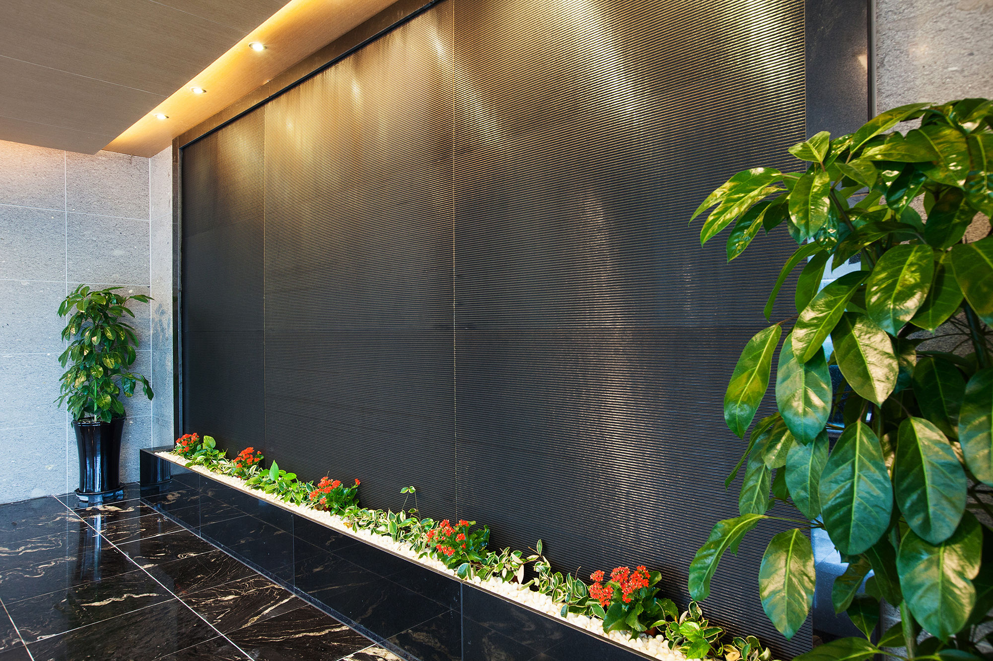 Фото You Us Hotel