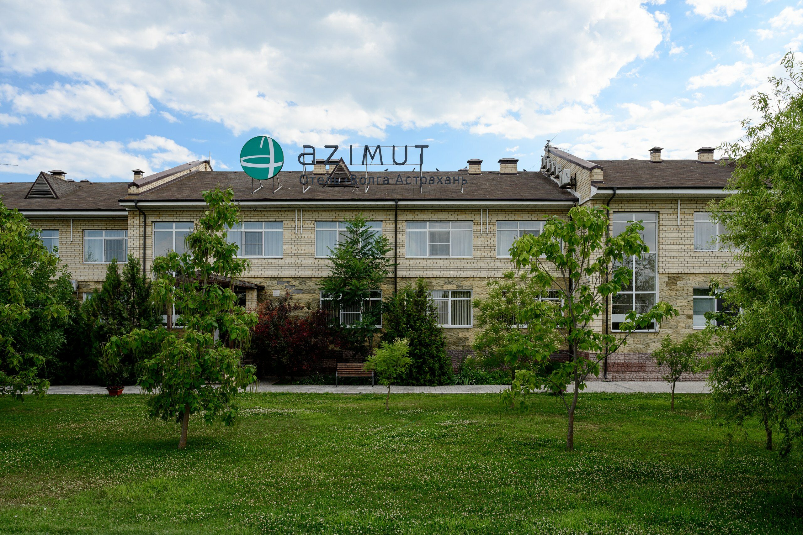 Фото Azimut Парк Отель Волга Астрахань
