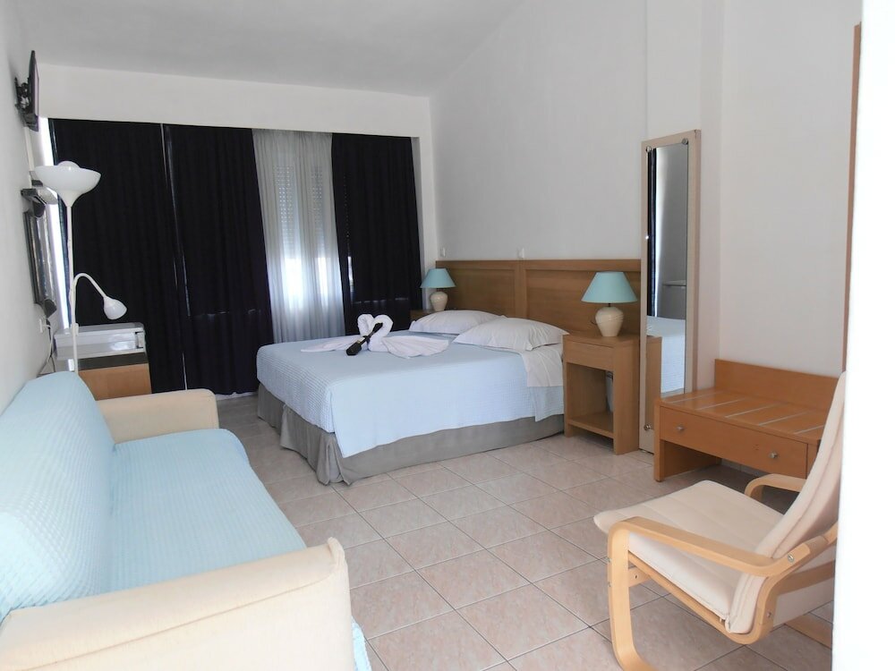 Фото Mariliza Beach Hotel