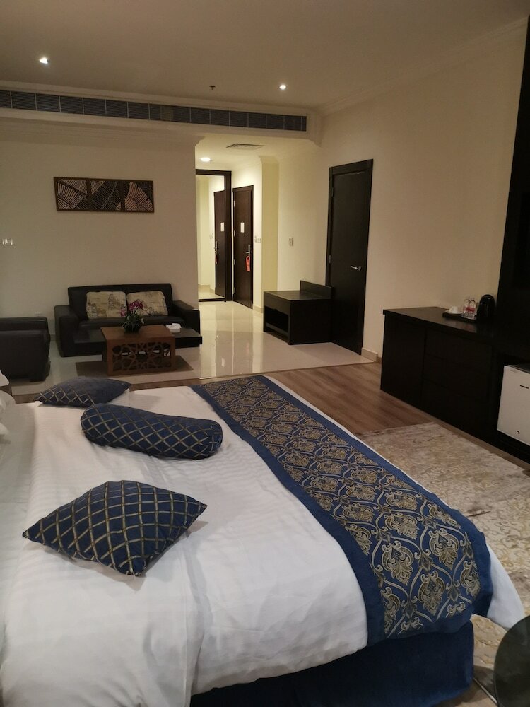 Фото Millennia Hotel Olaya