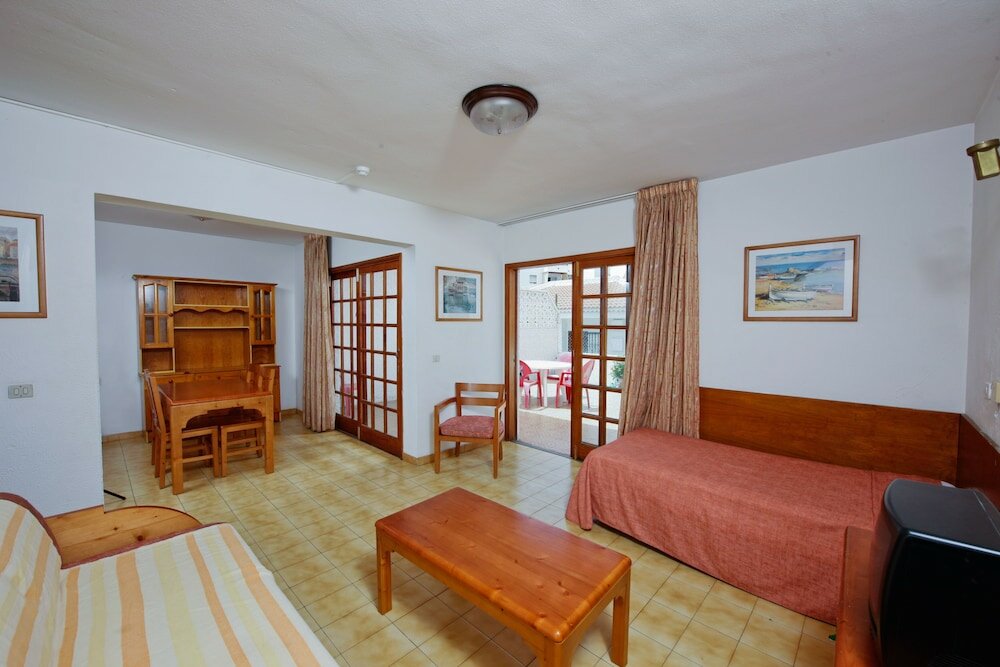 Фото Apartamentos Tinerfe Garden