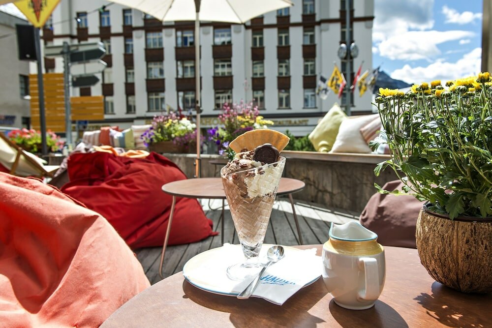 Фото Hauser Hotel St Moritz