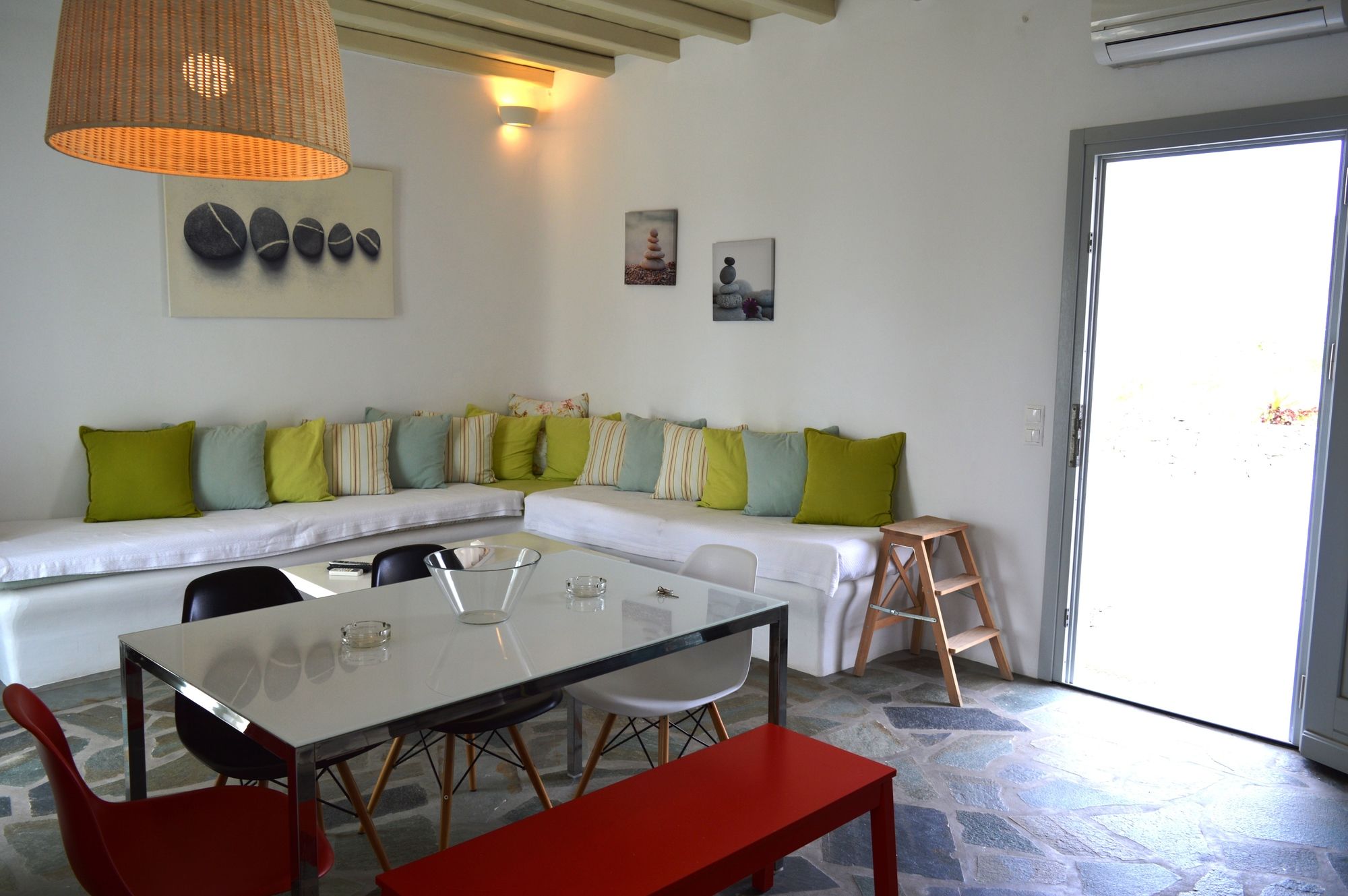 Фото Sea Side Studios & x26; Houses