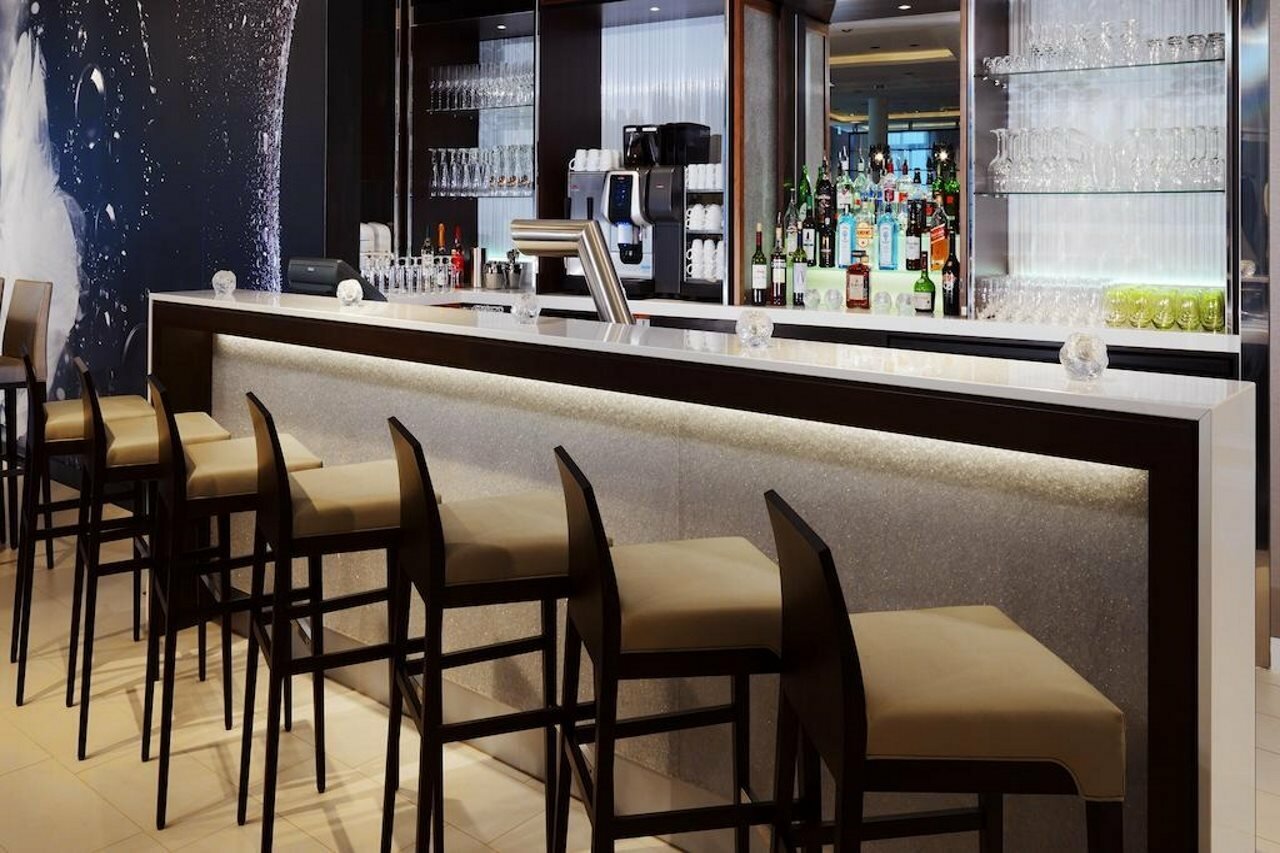 Фото Courtyard by Marriott Cologne