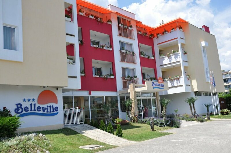 Гостиница Hotel BelleVille в Солнечном Береге