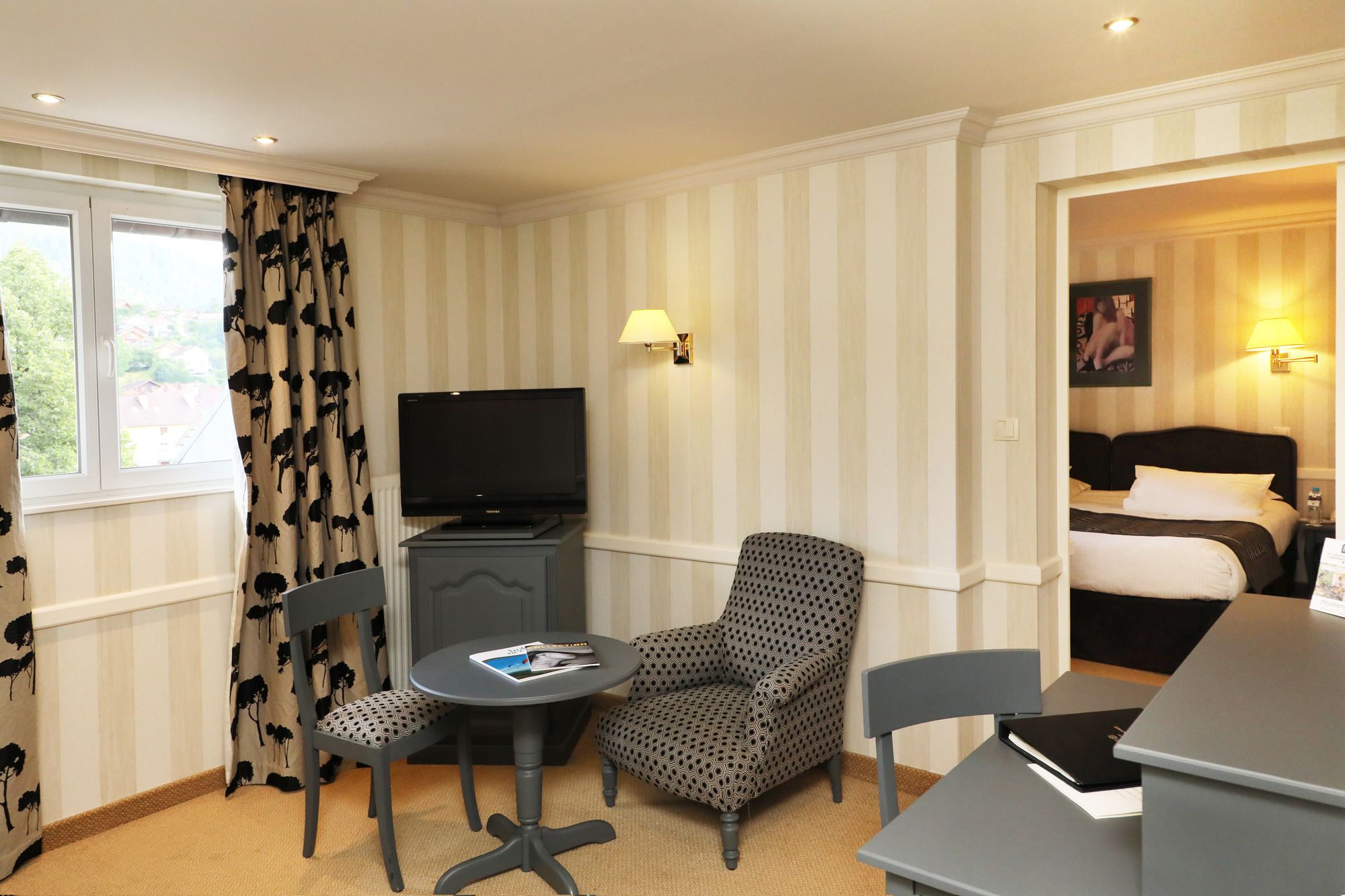 Фото Le Grand Hôtel & SPA et son Chalet