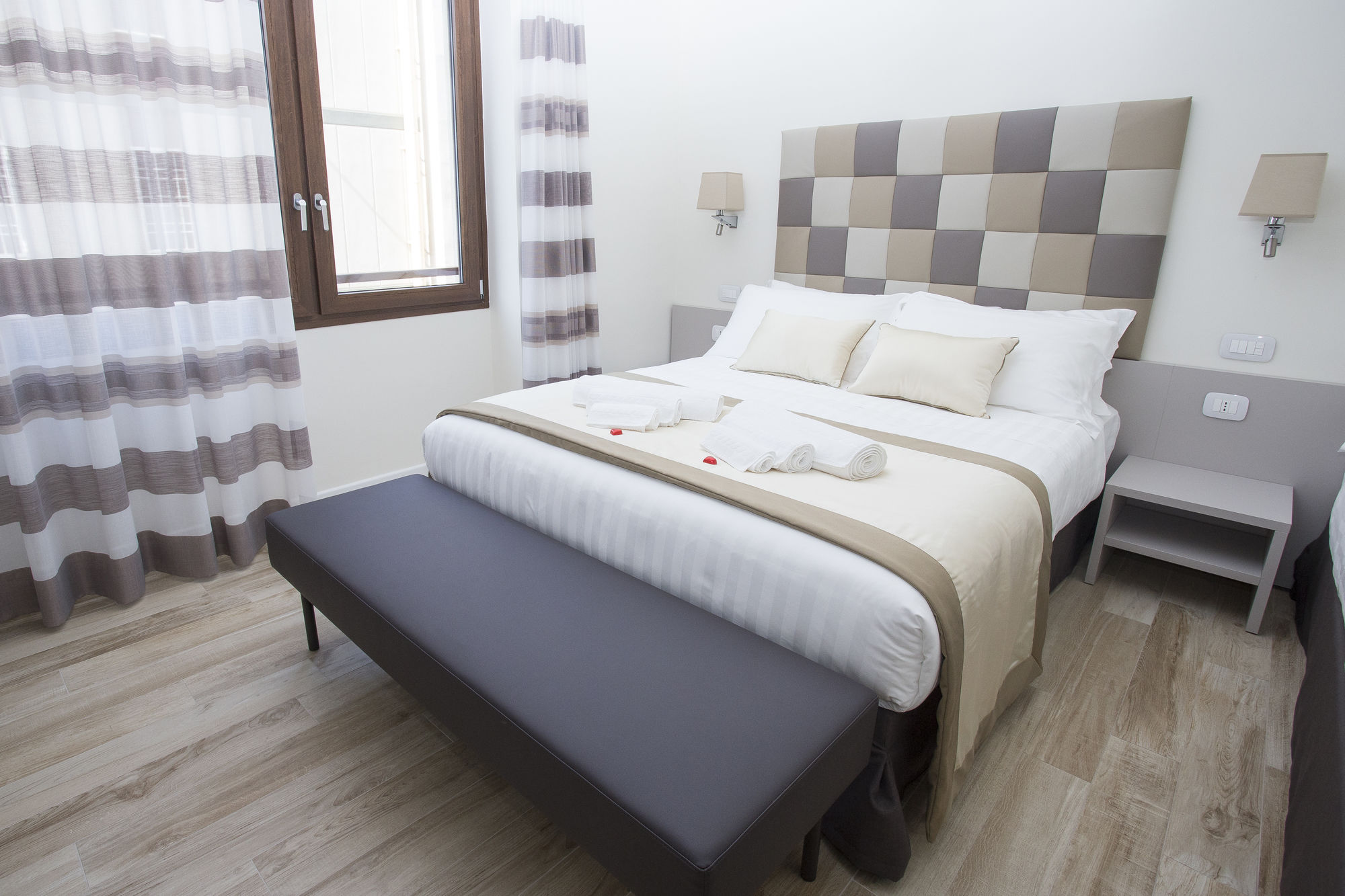 Фото Leonardo Da Vinci Guest House