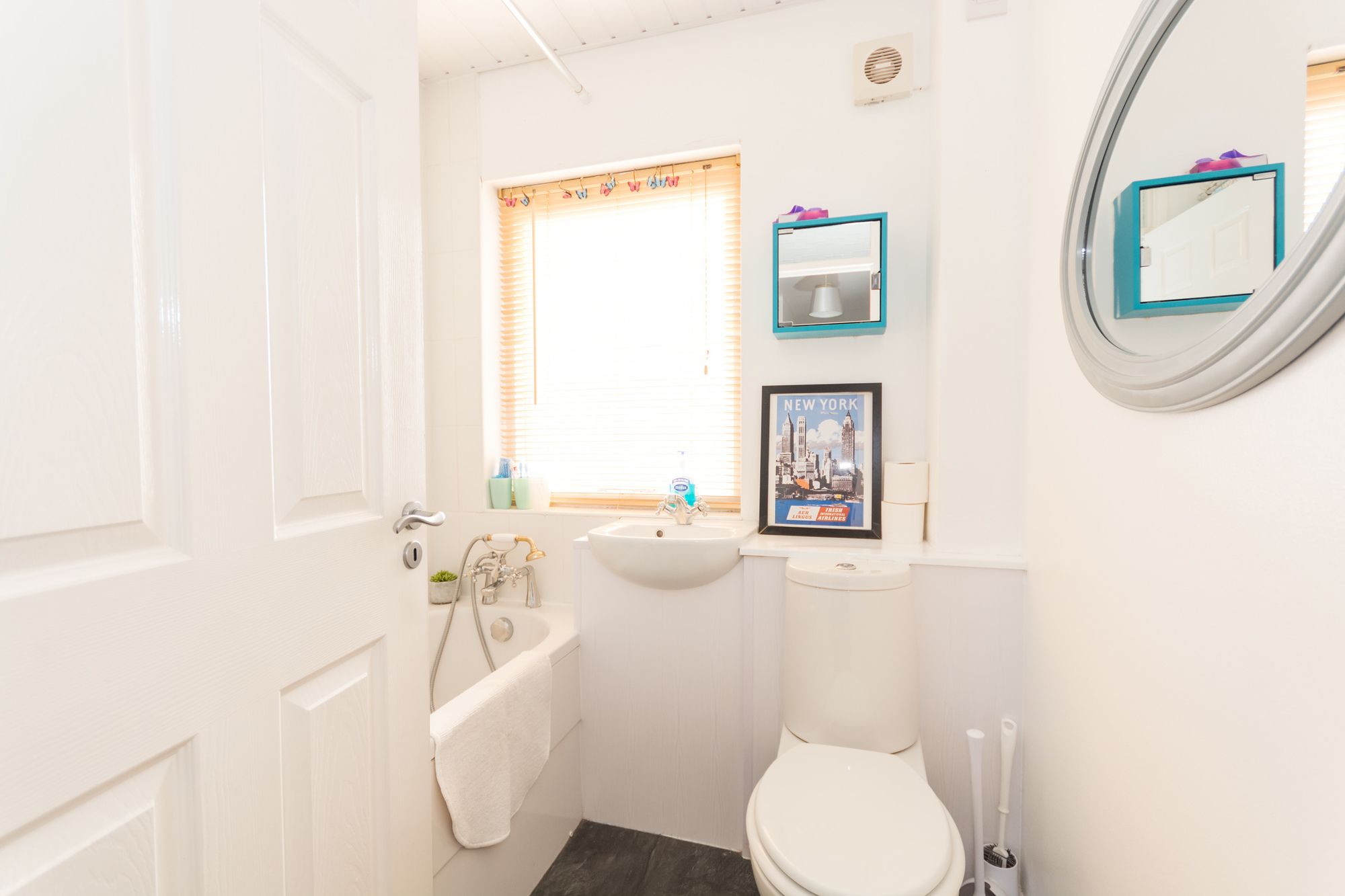 Фото Salisbury Court City Central by Bhr Apartments