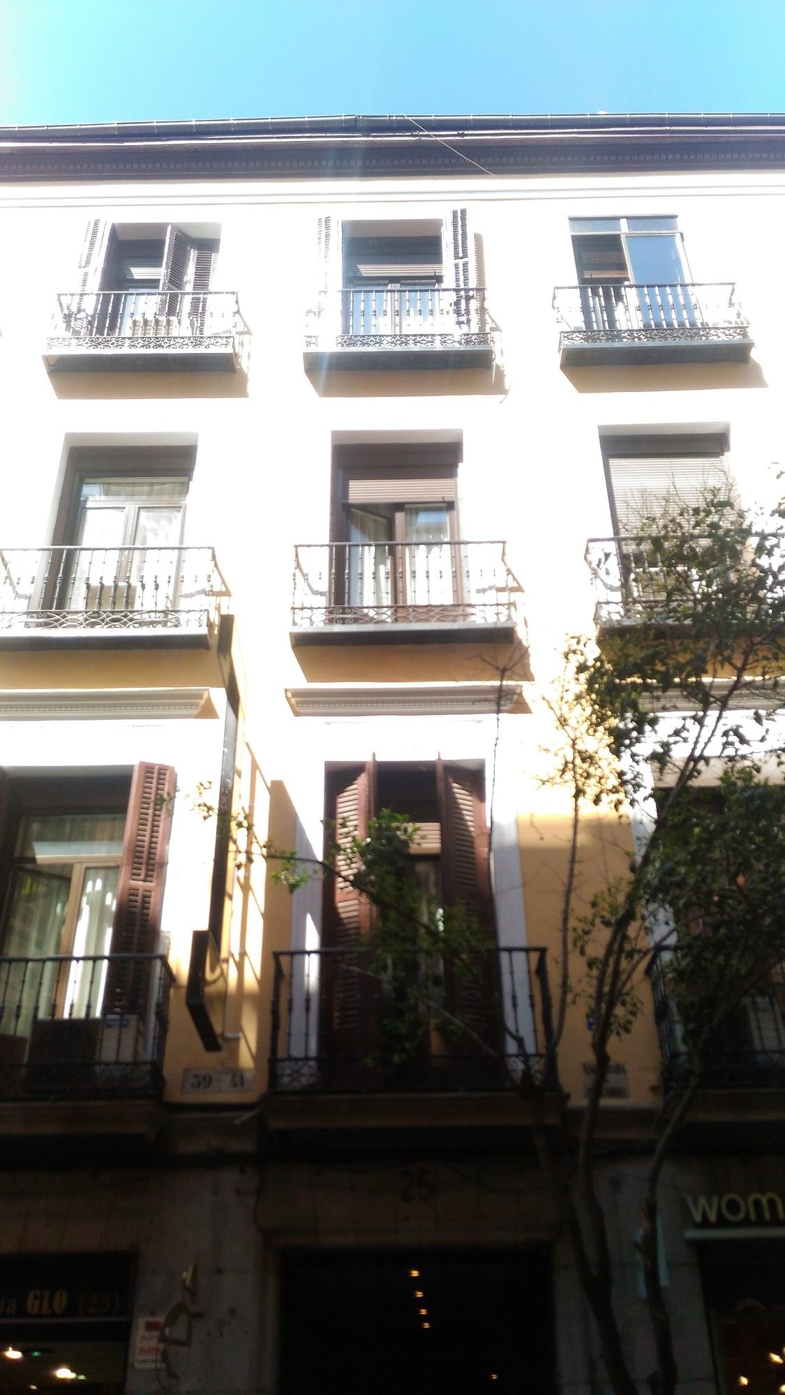 Фото Hostal Palacios Fuencarral