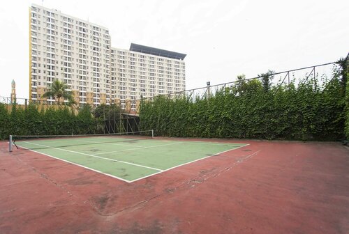 Апартаменты RedLiving Apartemen Margonda Residence - Tower 2 в Депоке