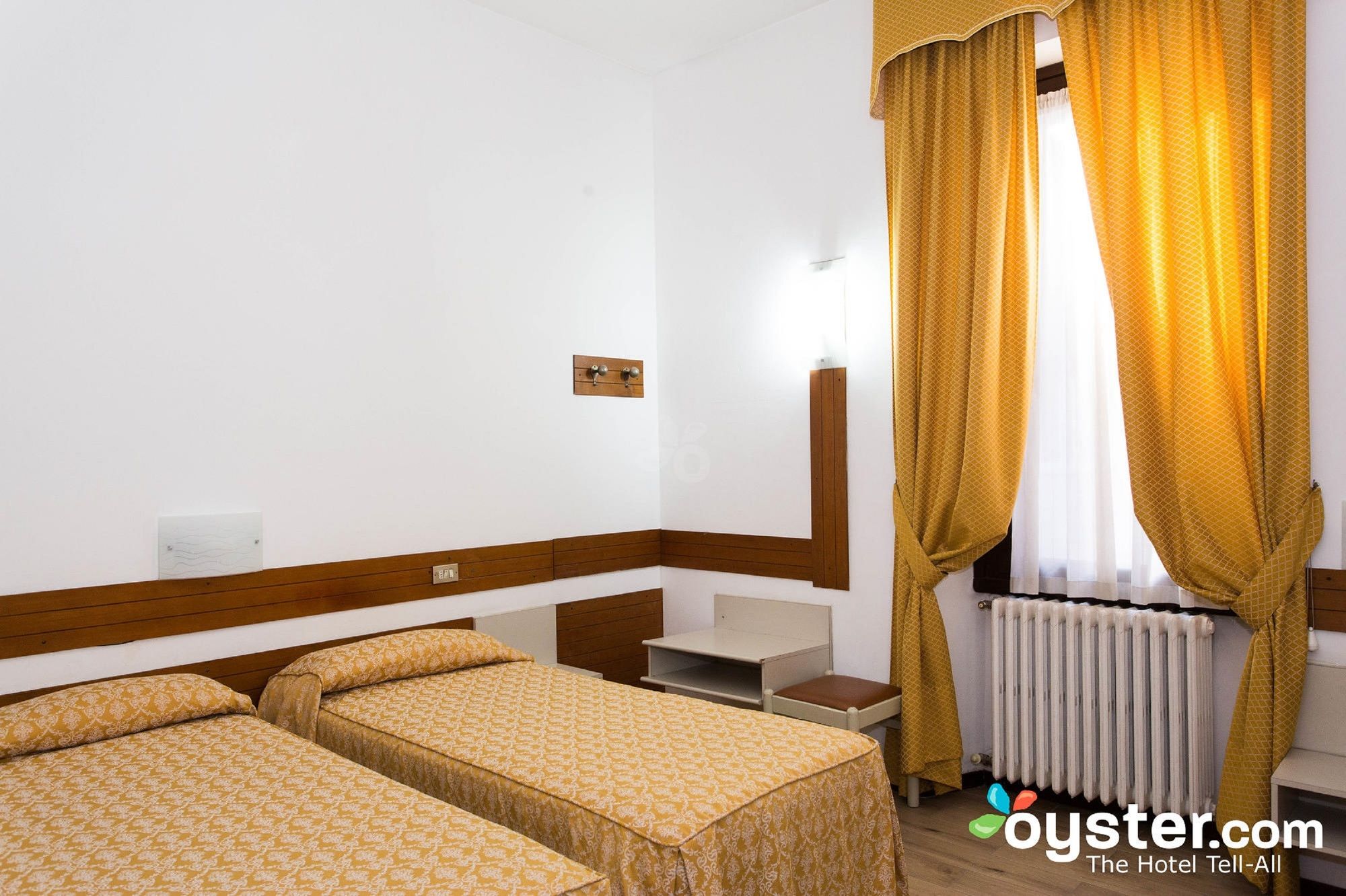 Фото Piccolo Hotel