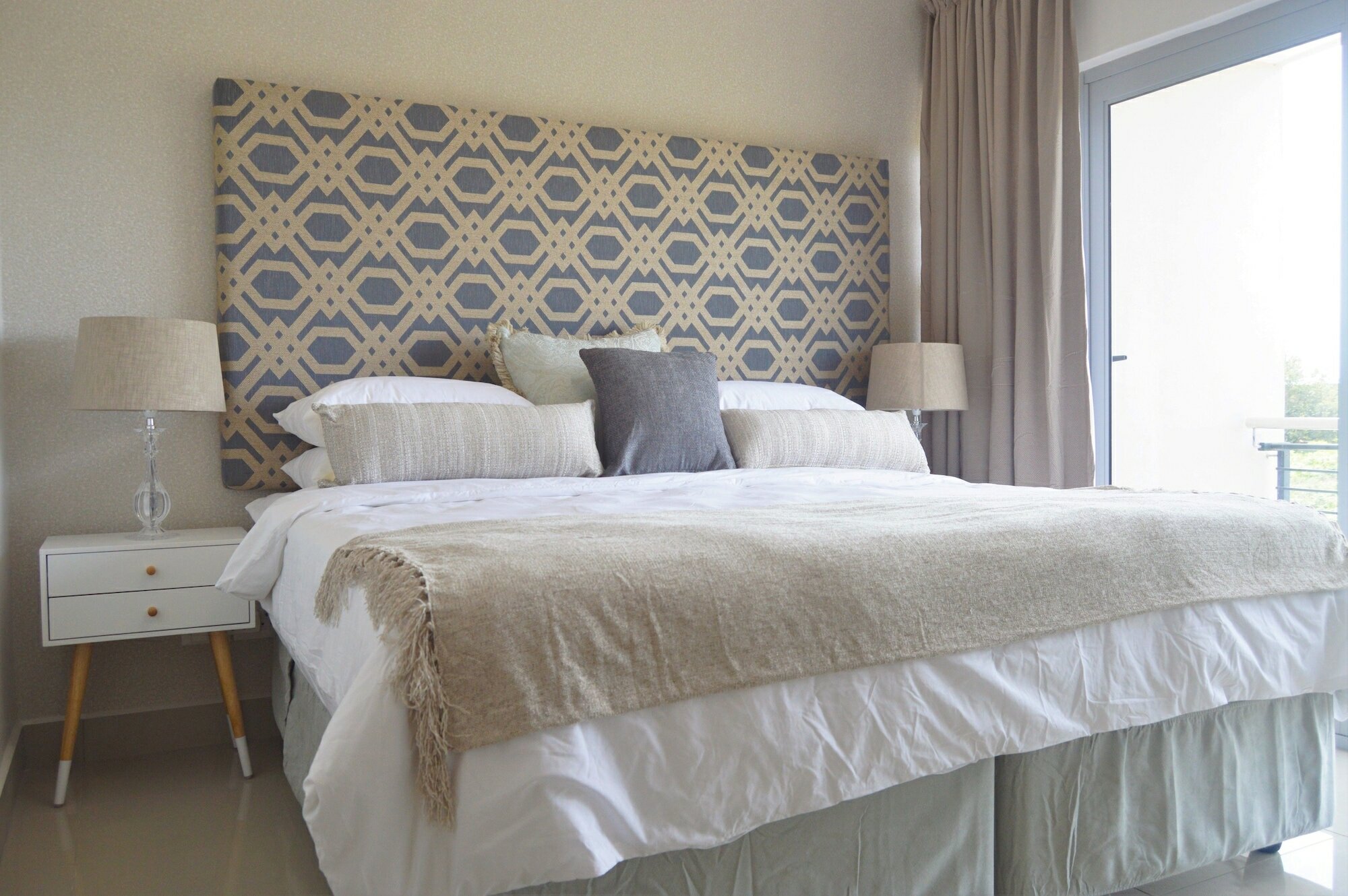 Фото The Residence at Urban Park