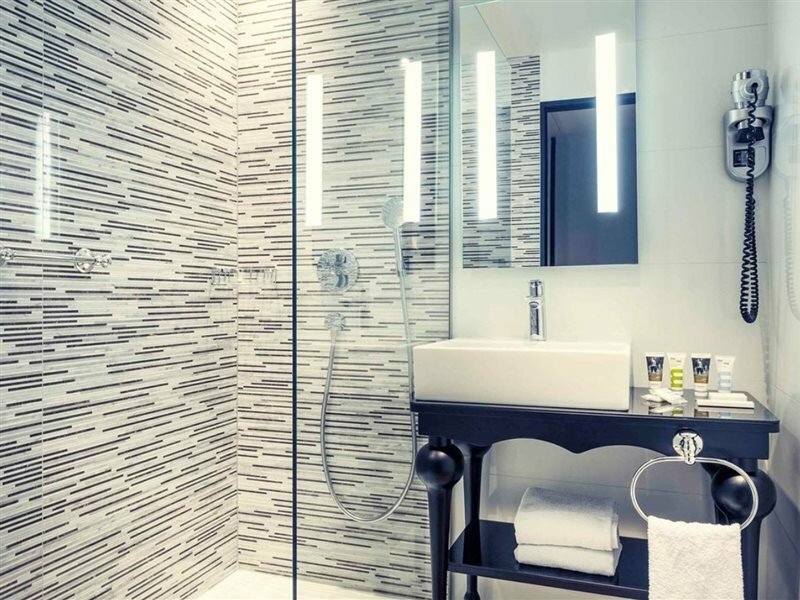 Фото Mercure Paris Arc de Triomphe Wagram Hotel