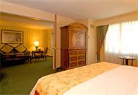 Фото Marriott City Center