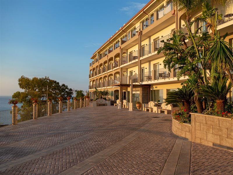 Фото Hotel Antares