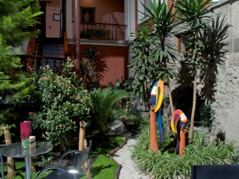 Фото Hotel Patio Andaluz