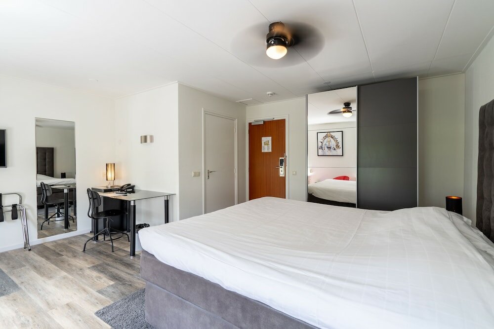 Фото Fletcher Hotel-Restaurant De Korenbeurs