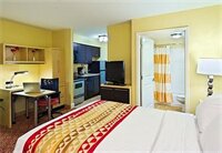 Фото TownePlace Suites by Marriott Tampa Westshore/Airport