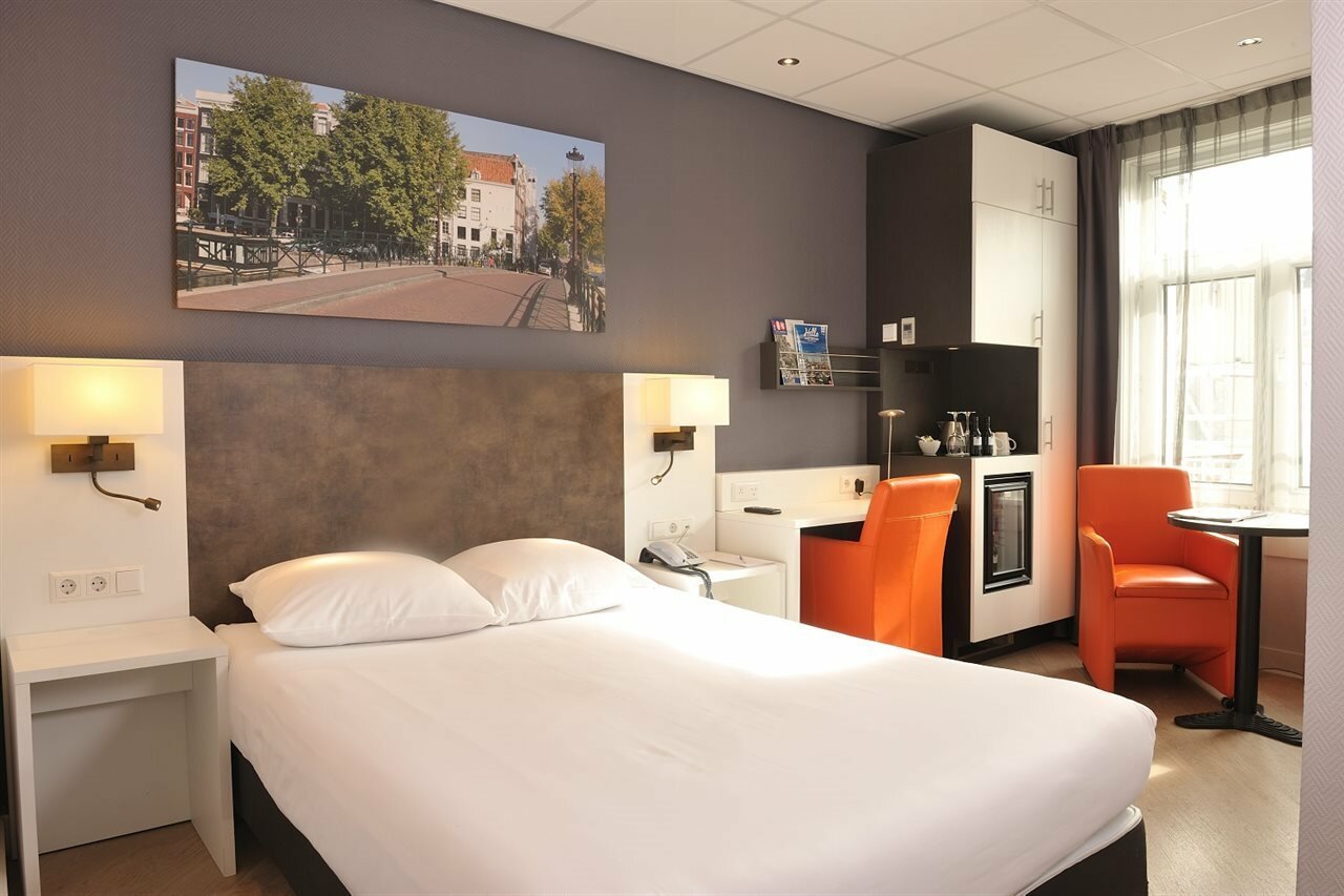 Фото Hotel Amsterdam De Roode Leeuw