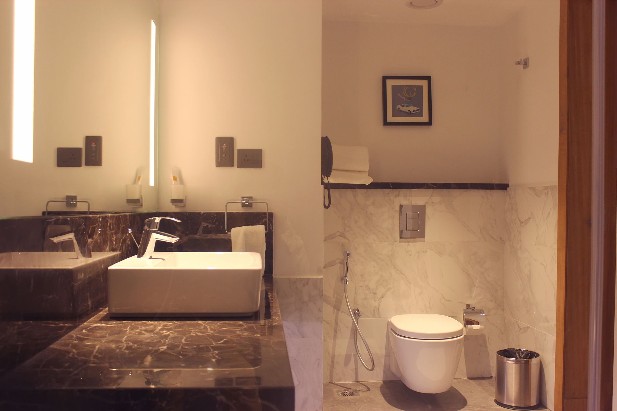 Фото Fountain Tree by Tgi