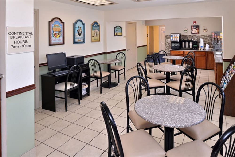 Фото Beachcomber Inn