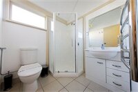 Фото Lomond Lodge Motel & Apartments