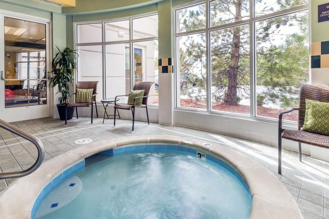 Фото Hilton Garden Inn Denver Airport