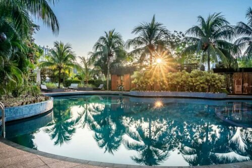 Гостиница Century Bay Private Residences в Штате Пинанг