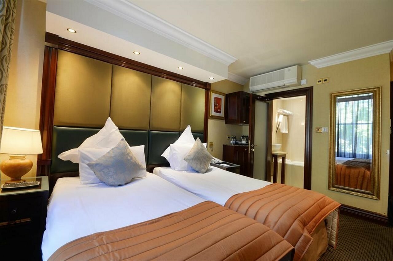 Фото The Premier Notting Hill