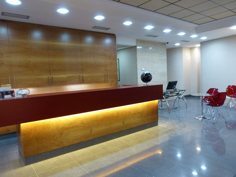 Фото Hotel Condes de Haro