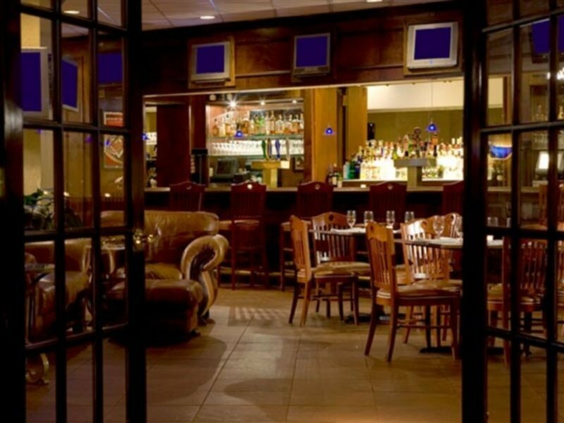 Фото Baltimore Marriott Inner Harbor at Camden Yards