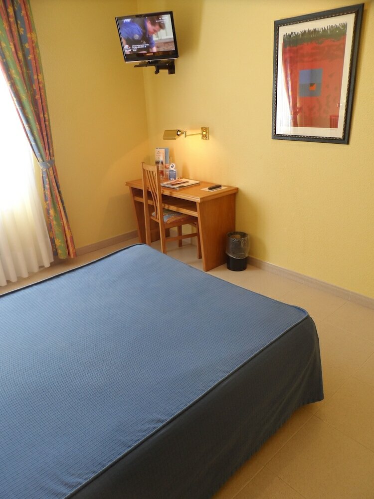 Фото Rey Arturo Burgos