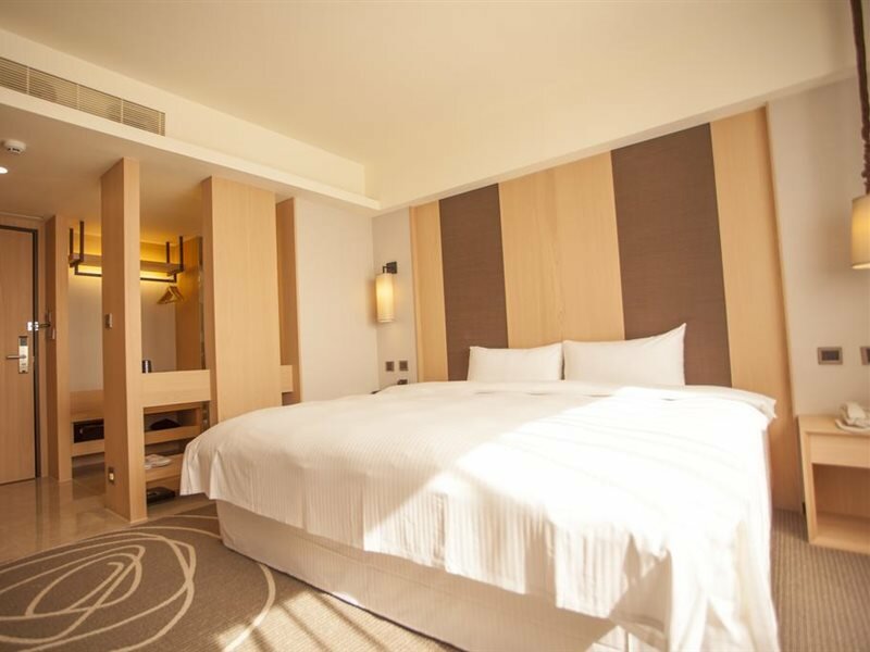 Фото Inn by the Village